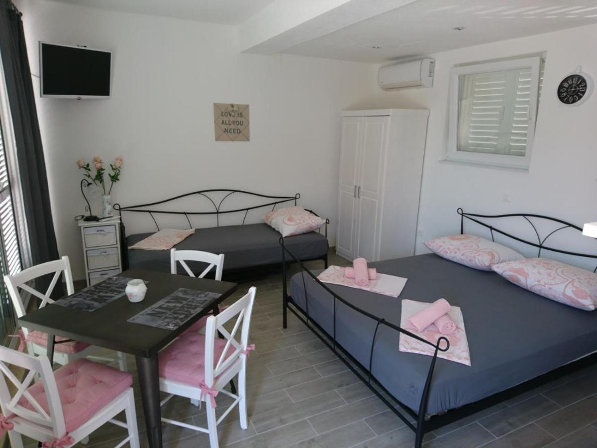 Nessa & Meli Apartment Makarska Ngoại thất bức ảnh