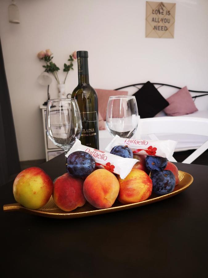 Nessa & Meli Apartment Makarska Ngoại thất bức ảnh